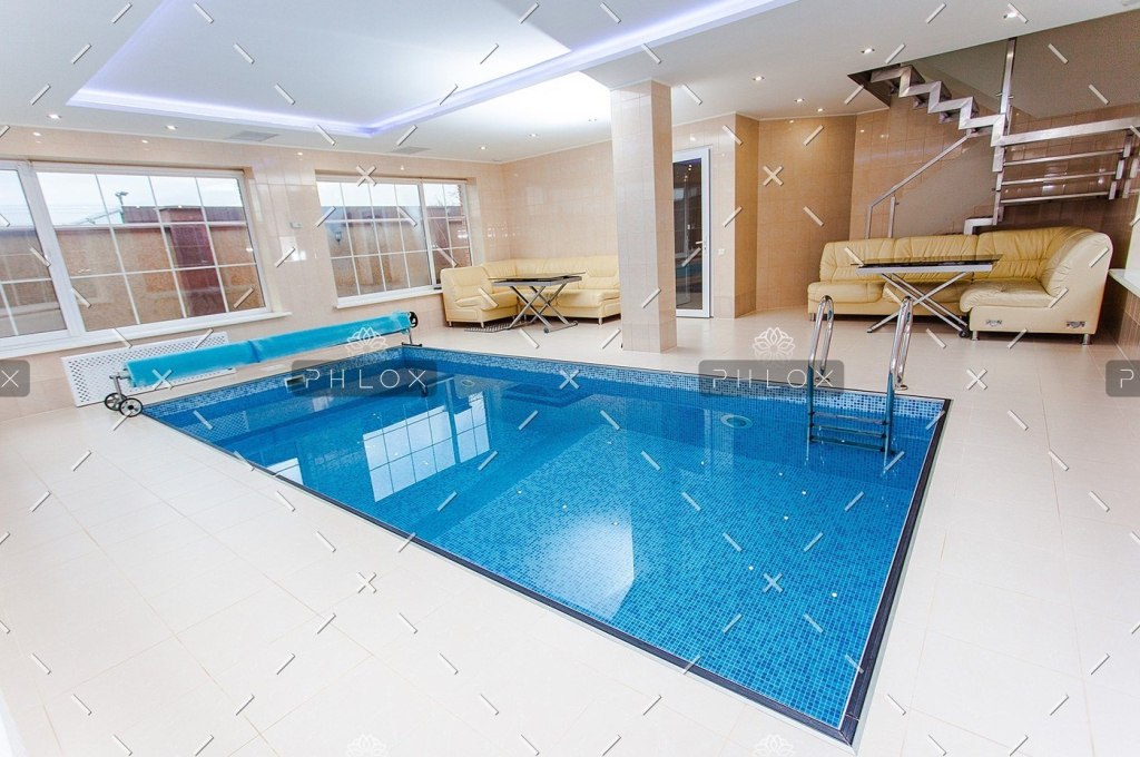 demo-attachment-137-apartment-architecture-ceiling-261045